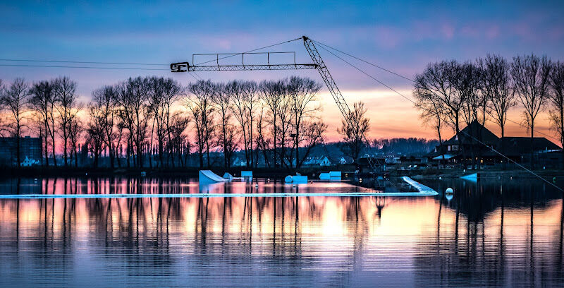 Foto van Lakeside Paradise