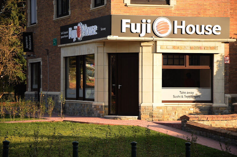 Foto van Fuji House