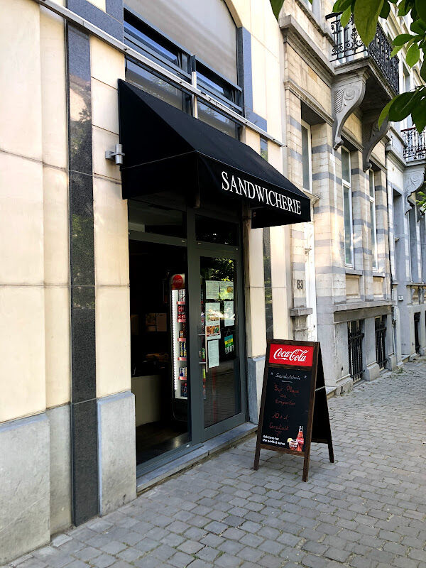 Foto van Euro Renting Box - Carrefour d'Evere