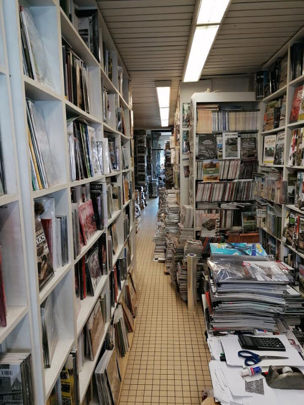 Foto van Librairie de l'Escadron