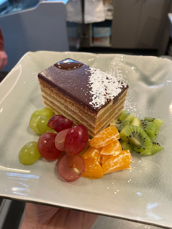 Foto van Rafaelo IJssalon - Tearoom