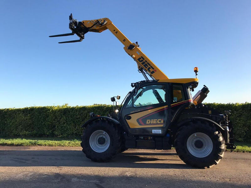 Foto van Young's Agricultural Services Ltd