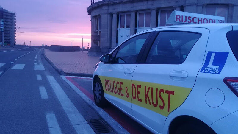 Foto van Rijschool Pinkers Gistel