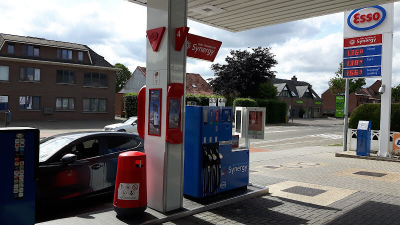 Foto van Esso Dessel