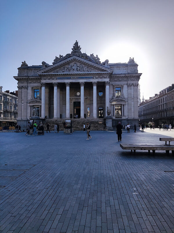 Foto van Brussel - MIVB Beurs | Bruxelles - STIB Bourse
