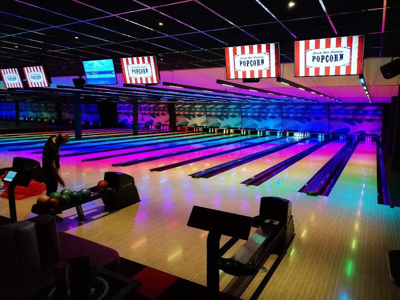 Foto van Strike (The Bowling)