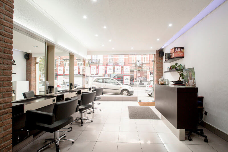 Foto van R Club - Coiffeur & Barbier