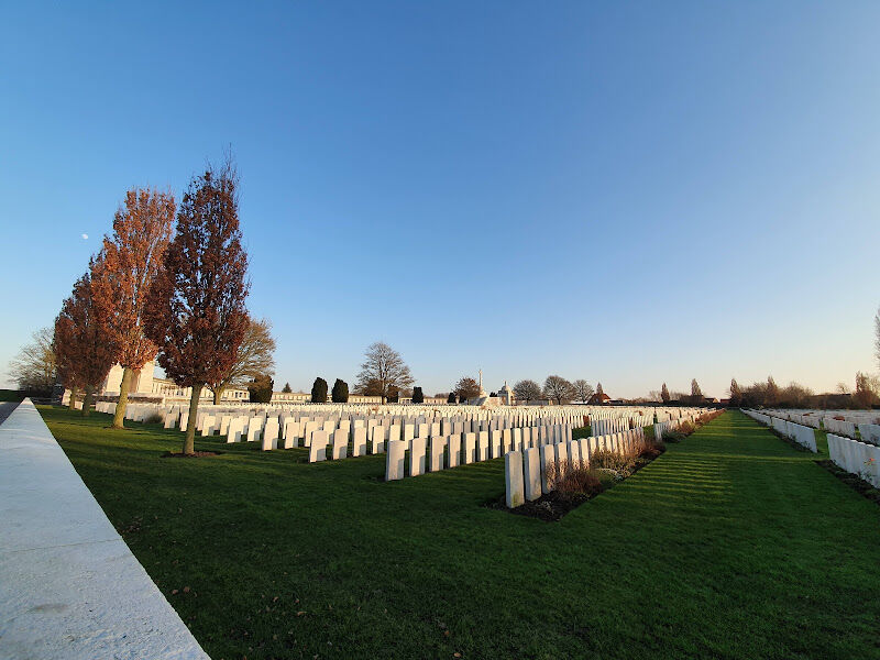 Foto van Tyne Cot Bezoekerscentrum