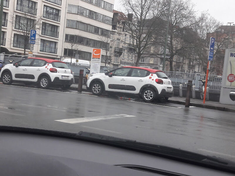Foto van Cambio carsharing - Station Georges Henri