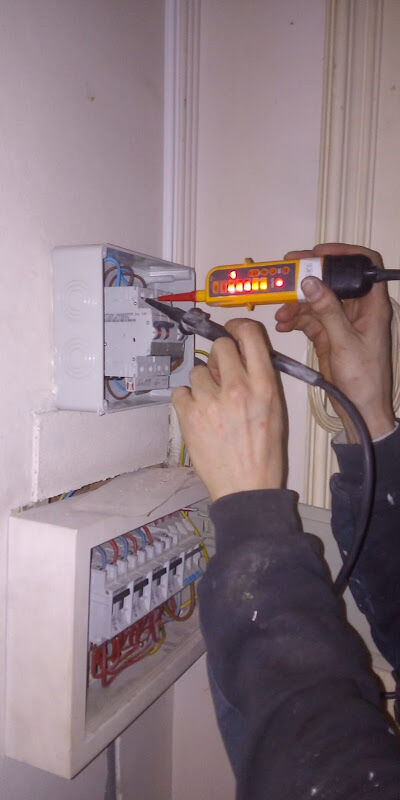 Foto van Mise en conformité et installations électriques