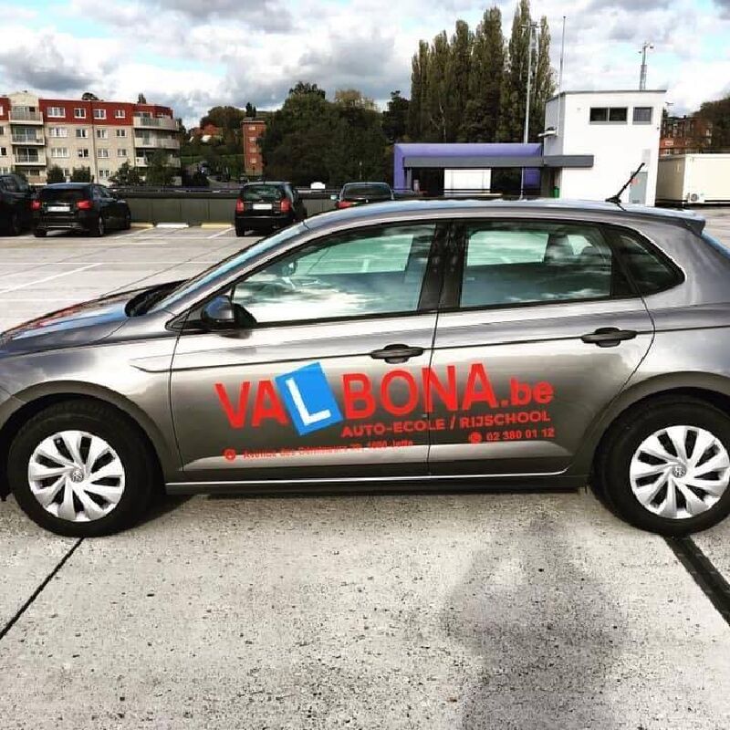 Foto van Rijschool Valbuna