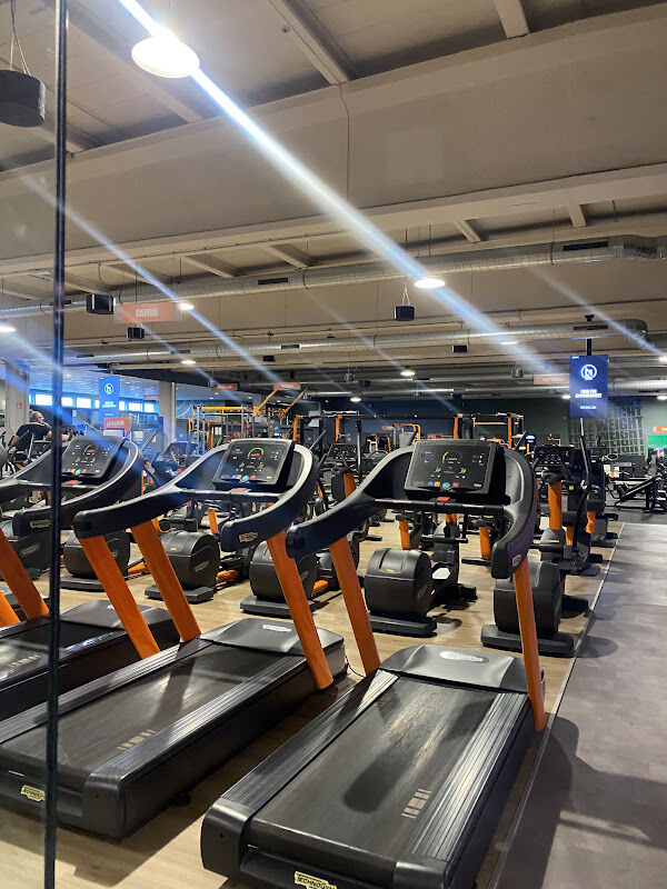 Foto van Basic-Fit Gent Watersportbaan 24/7