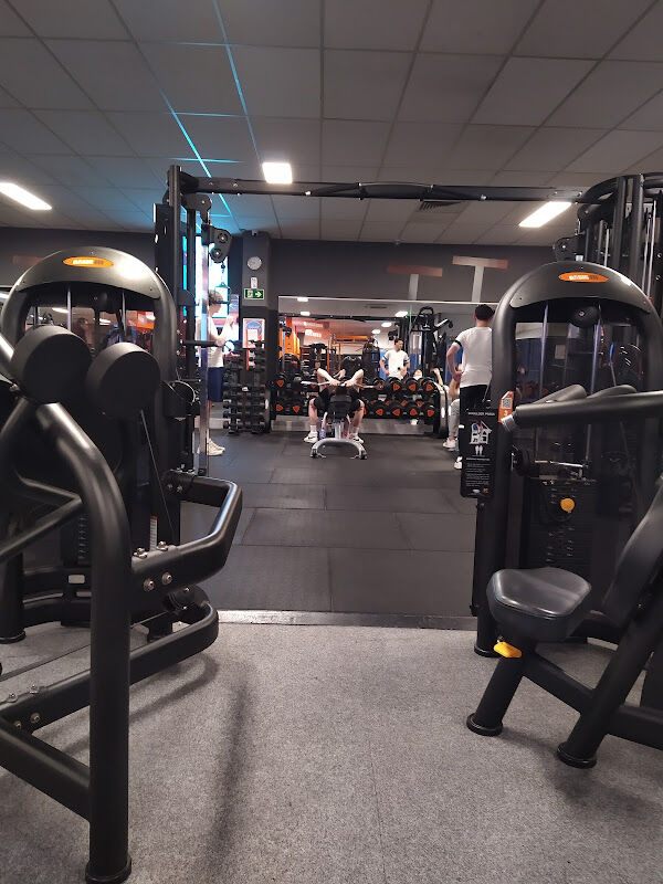 Foto van Basic-Fit Borsbeek Frans Beirenslaan 24/7