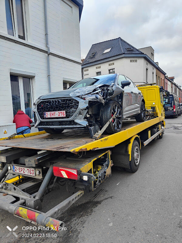 Foto van D-H Depannage Takelwagen