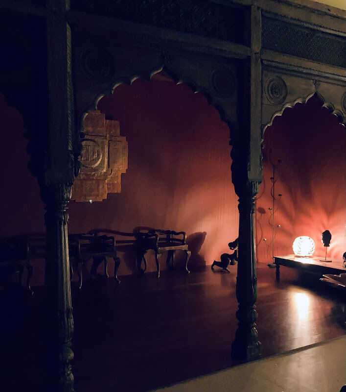 Foto van Center Surya