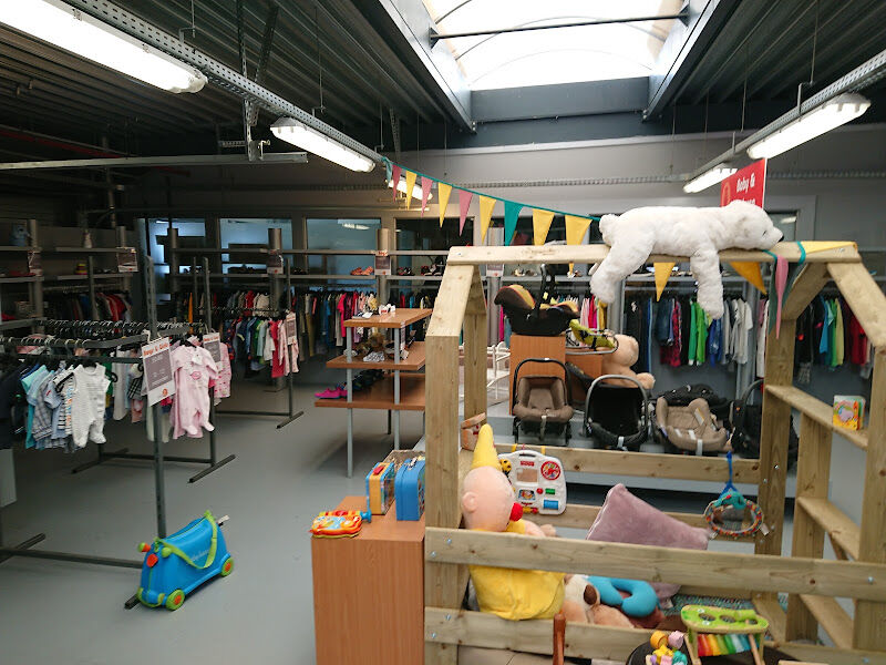 Foto van Kringwinkel Maasland - Maasmechelen ( De Burenwinkel)