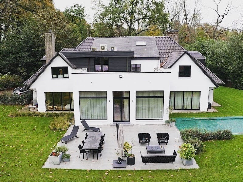 Foto van de klusmobiel bvba