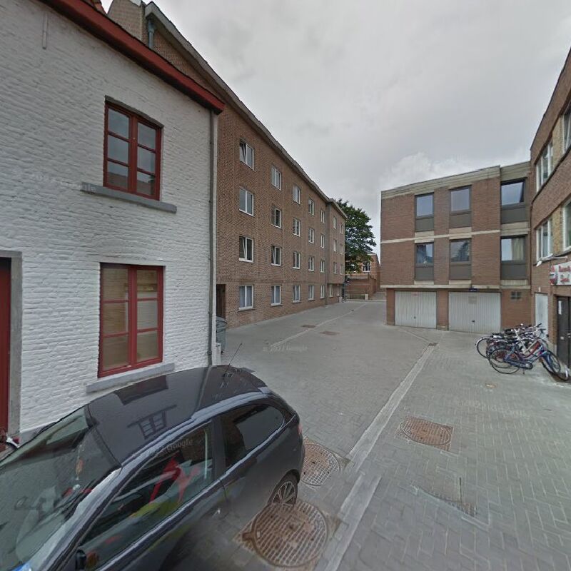 Foto van Leathers & Feathers