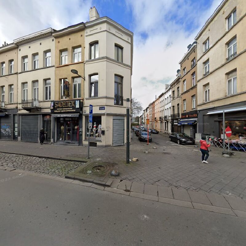 Foto van Rus Laurențiu Radu