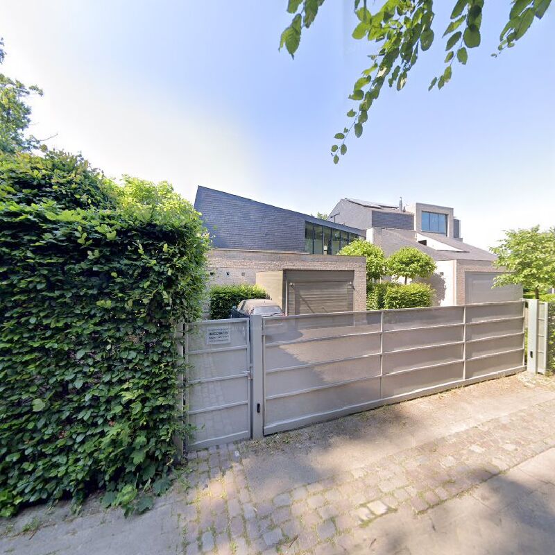 Foto van Dr. K. Van de Voorde - Dermatologie